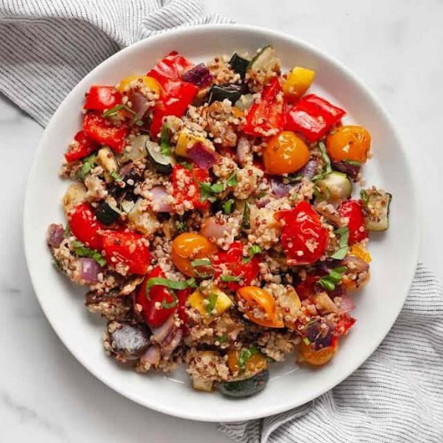 Ratatouille provencal cu quinoa fiarta