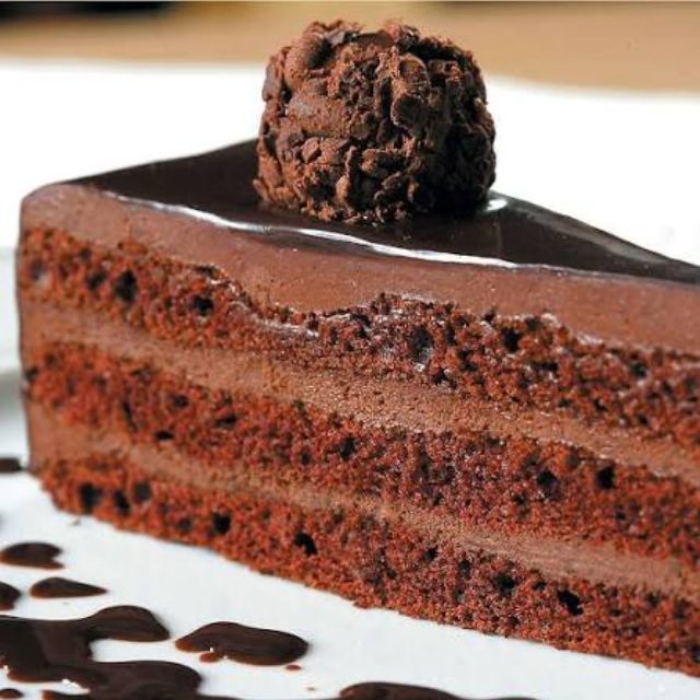 Tort de ciocolata clasic